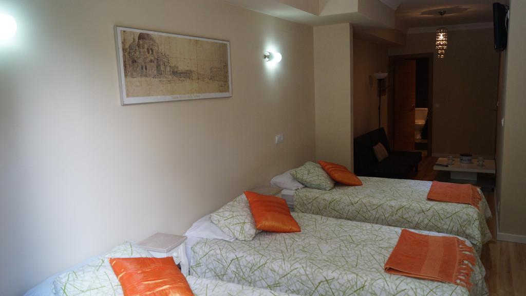 Good-Home Paseo De Gracia Барселона Номер фото